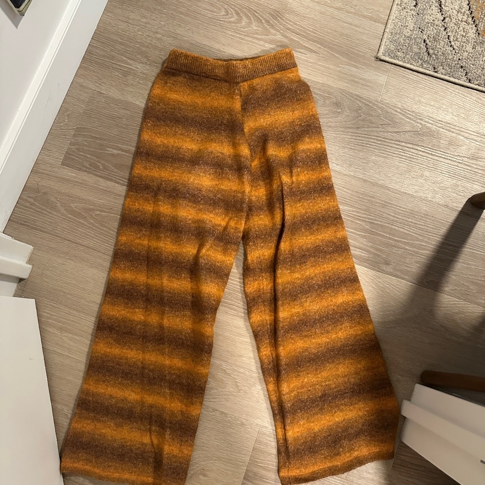 Zara Warm Brown and Orange Knit Sweater